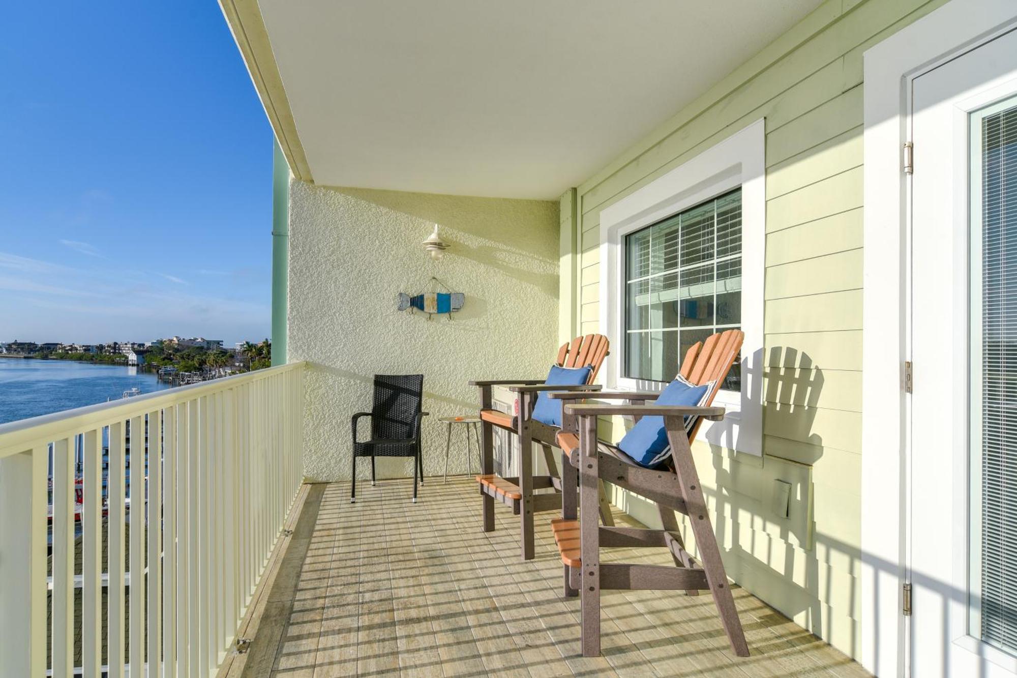 Waterfront Condo With Water Park, Walk To The Beach! Clearwater Beach Exterior photo